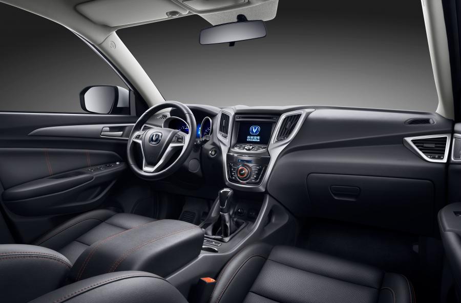 Торпедо ChangAn CS75 2014 года  (фото 9 из 27)